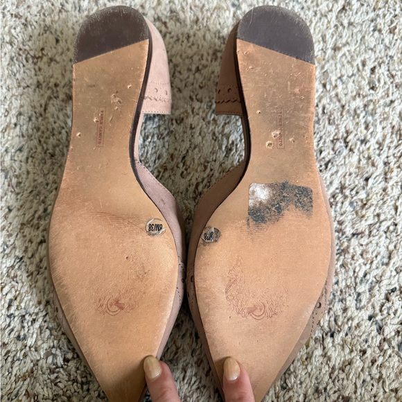 Vince Camuto flats with tassels - Picture 3 of 4